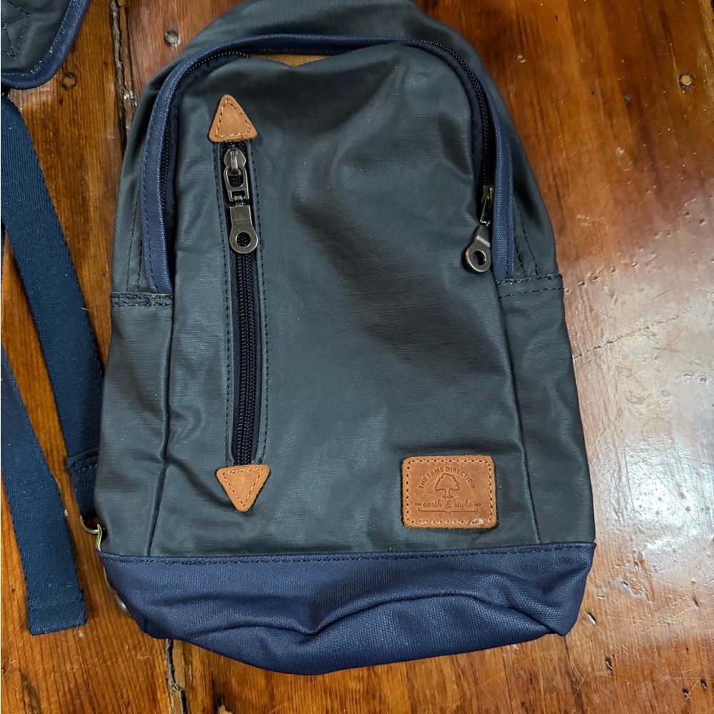 TSD brand Urban lightly coated canvas sling bag. Blue - Picture 2 of 5